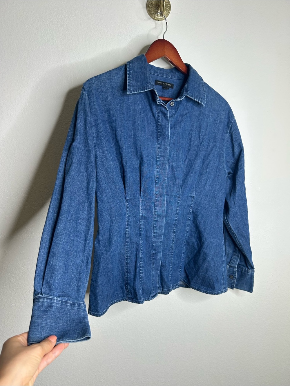 Banana Republic 100% Cotton Denim Gathered Tailored Button Down Long Sleeve Top